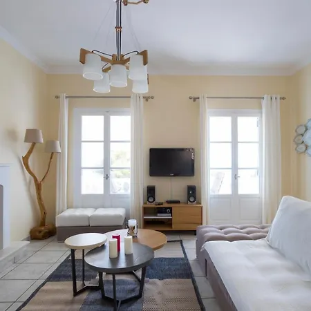 Kiousis Estate * Spetses Town