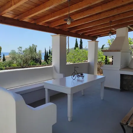 Kiousis Estate * Spetses Town